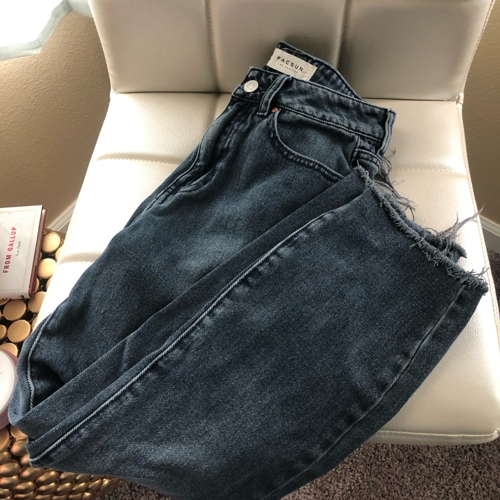 PacSun black mom jeans 23